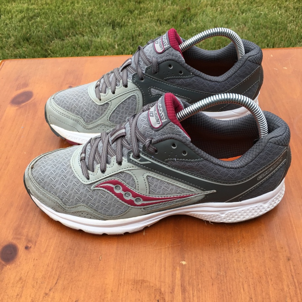 Saucony women’s Cohesion 10 sneakers